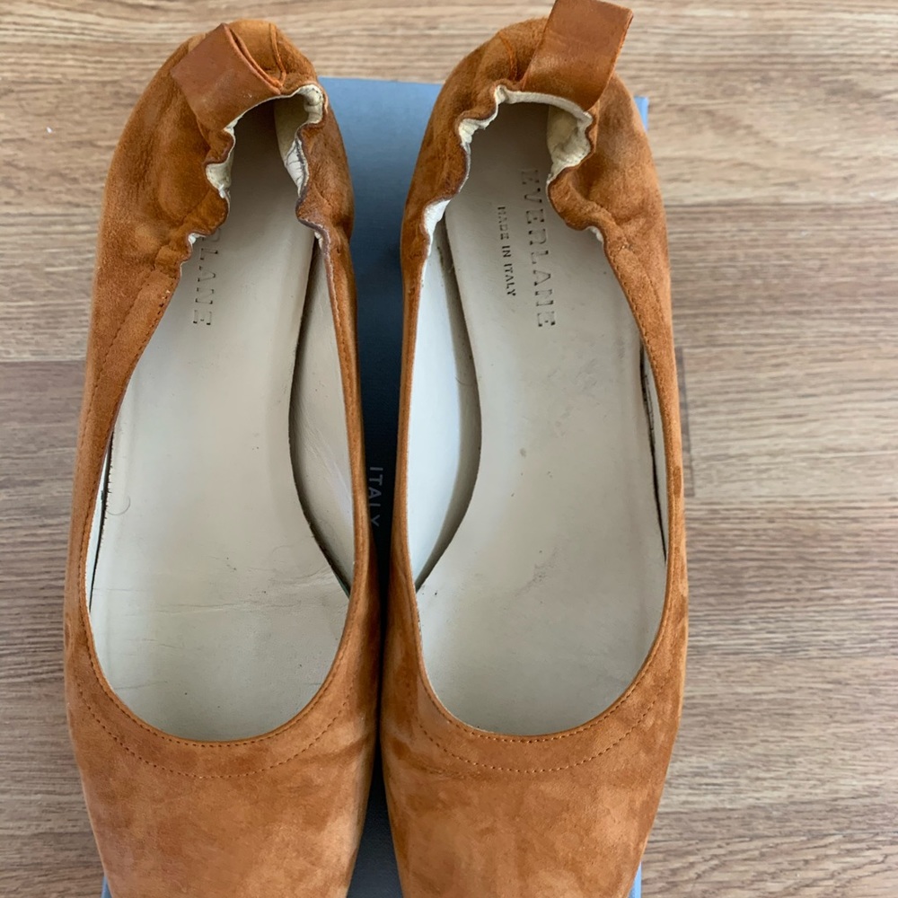 Everlane Suede Day Heel - Picture 8 of 11